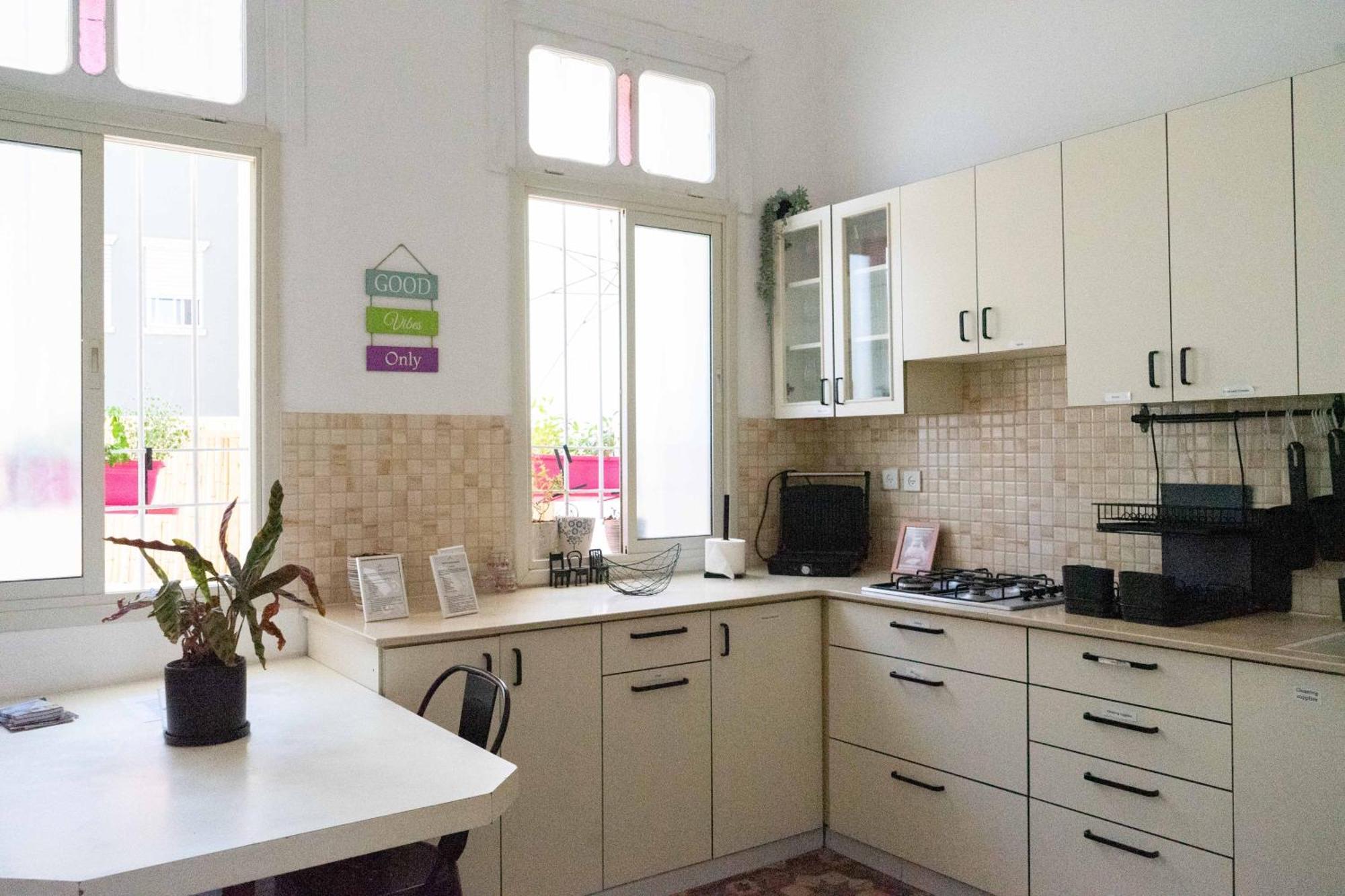 Ajami Guest House Τελ Αβίβ Εξωτερικό φωτογραφία